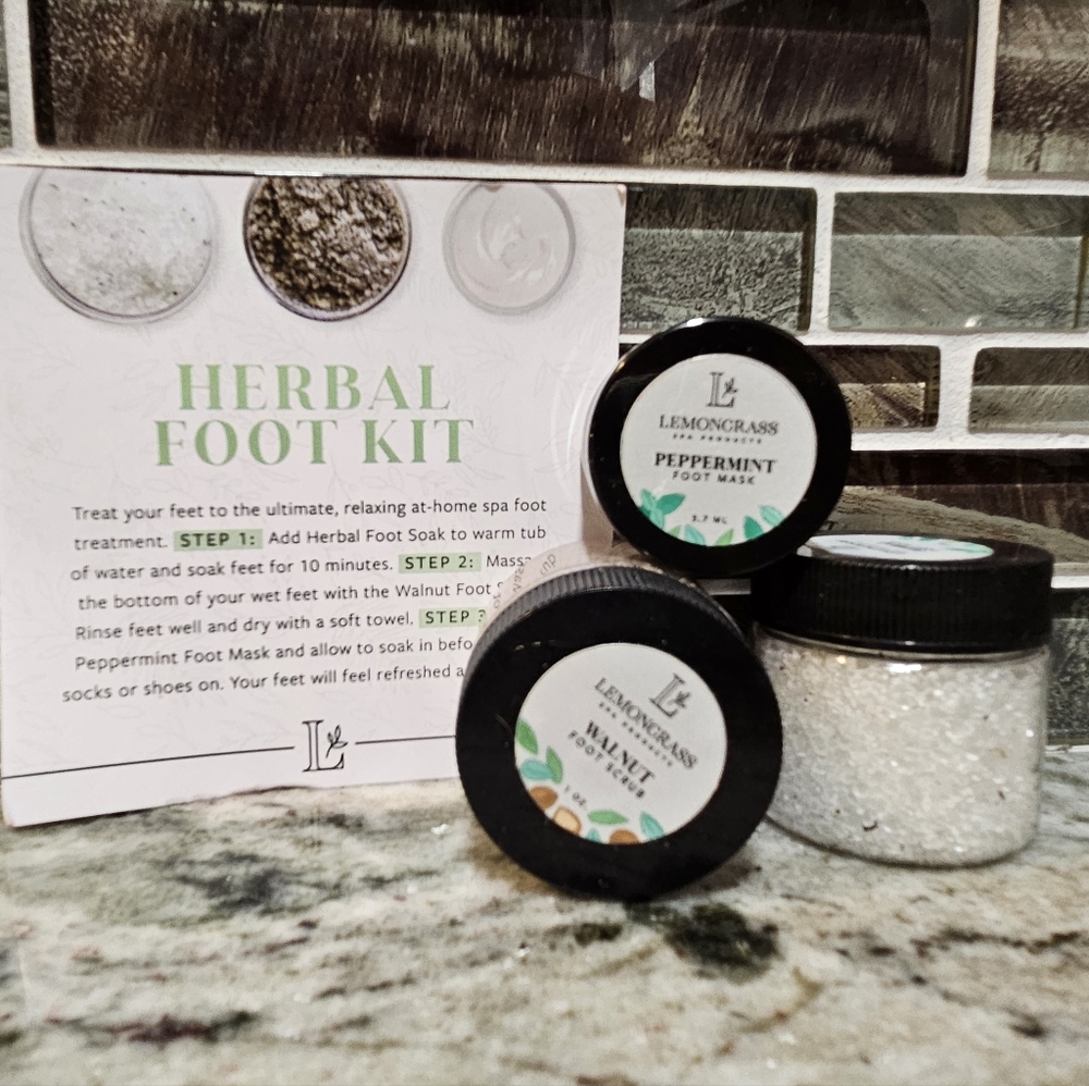 Herbal foot kit